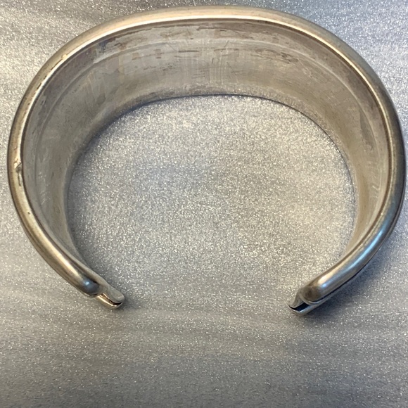 Vintage Navajo Heishi Shell Turquoise Cuff Bracelet - Picture 8 of 8